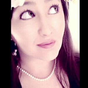 Meet your Posher, Stephanie